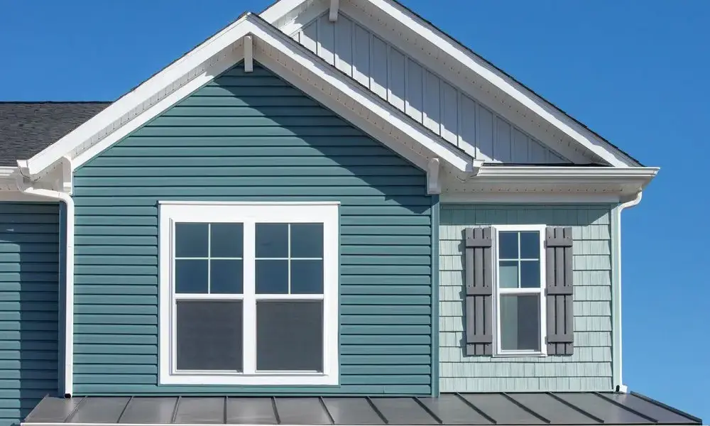 Roof repair and inspection services in Holdrege